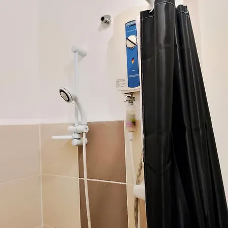 Penguin Hotel